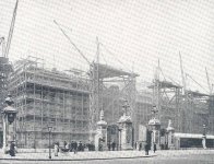 Buckingham Palace 1913.jpg